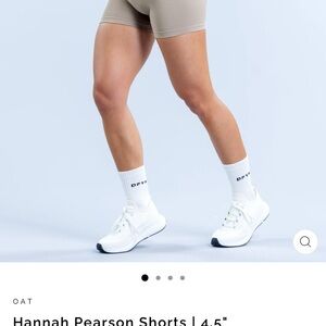 Hannah Pearson Shorts | 4.5"